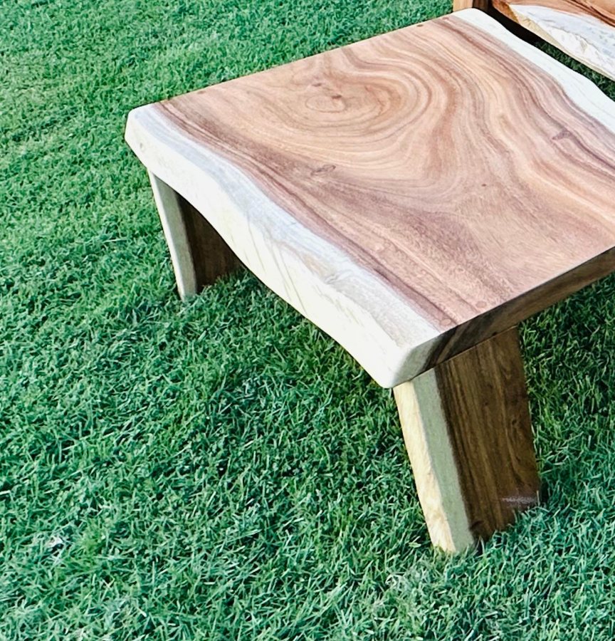 Close-up of Dominican hardwood grain on a finished piece