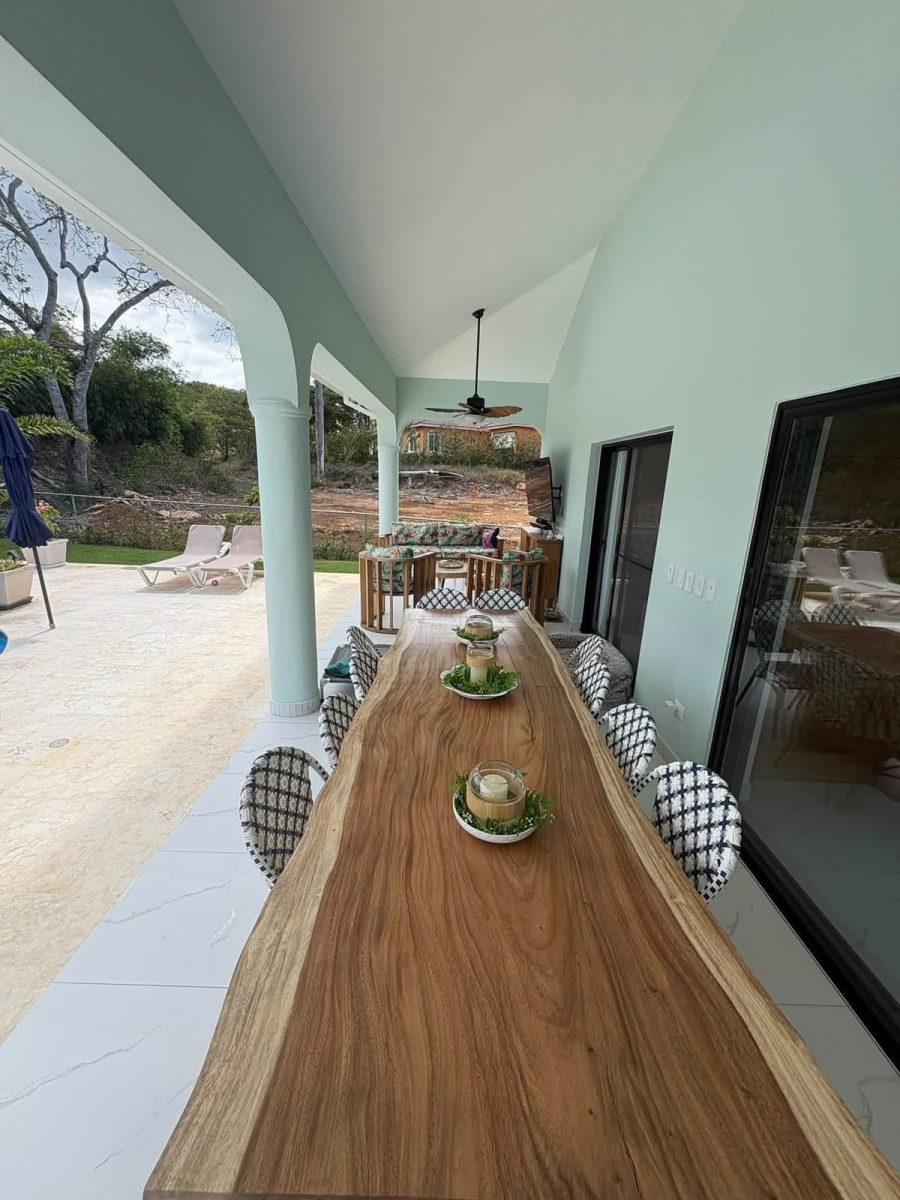 Long Live Edge Terrace Table