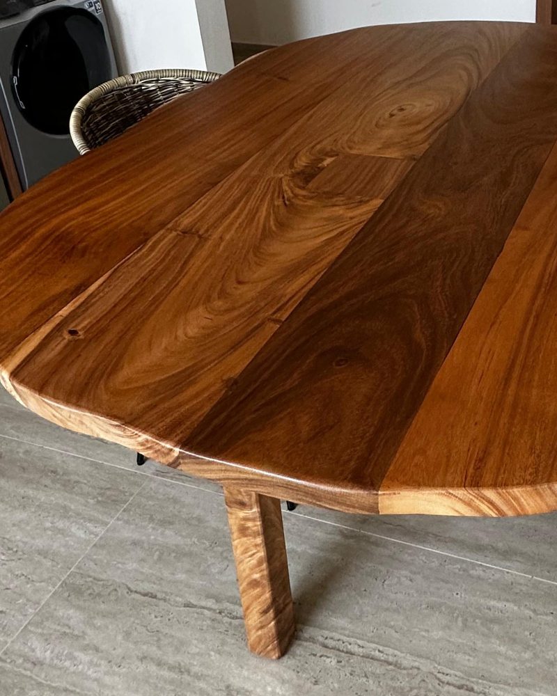 Oval Dining Table